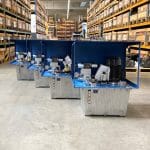 Vier Hydraulik-Aggregate von Motrac Hydraulic in einer Lagerhalle.